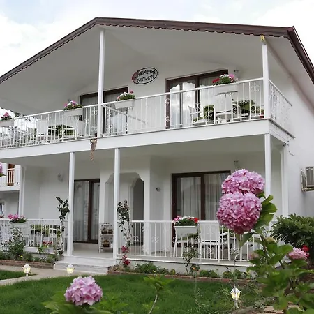 Yarimada Tatil Evi Marmaris